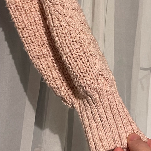 American Eagle Knitted Sweater - Picture 4 of 5